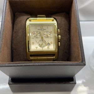 Authentic Gold Michael Kors model MK5436
